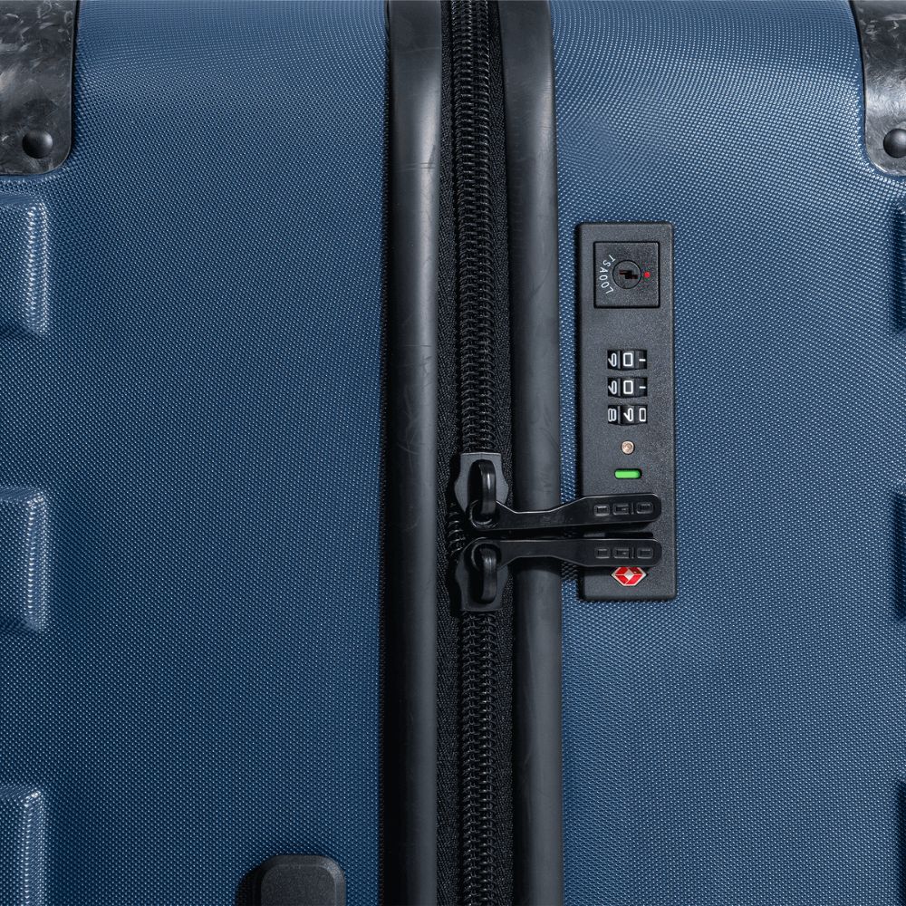 Ogio Renegade Vault Checked Bag Rolling Suitcase/Luggage