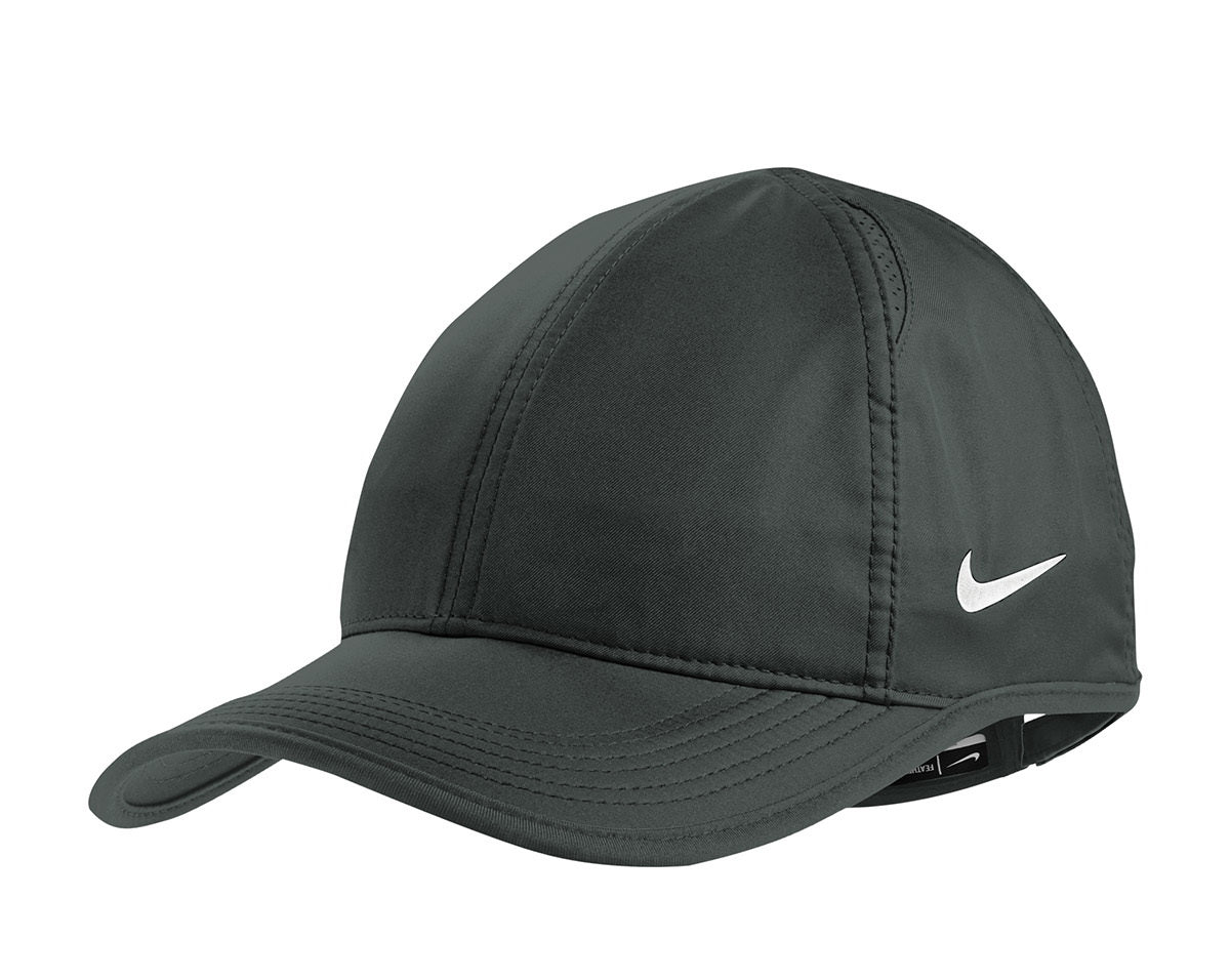 Nike AeroBill Featherlight Hat – - Main Image
