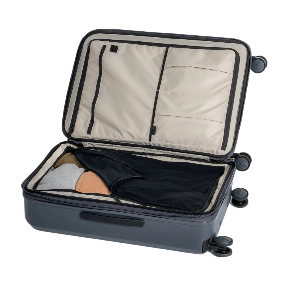 Ogio Pace Pro Hybrid Checked Bag 4-Wheel Rolling Suitcase/Luggage