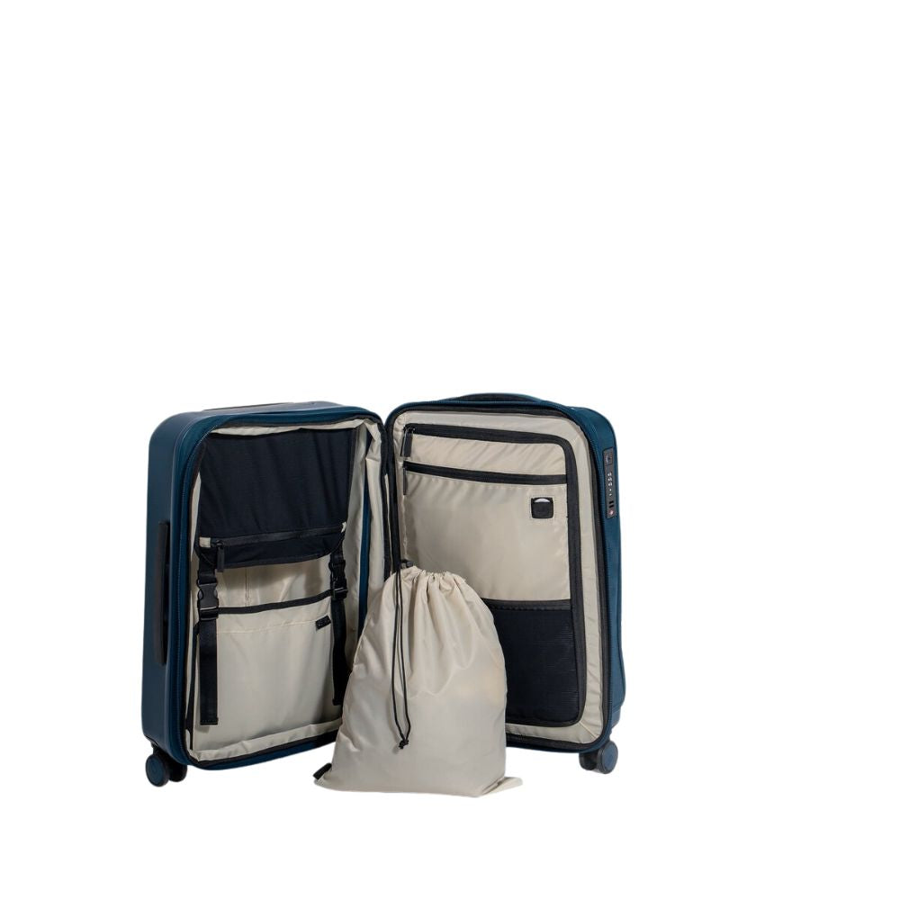 Ogio Pace Pro Hybrid Carry-On 4-Wheel Rolling Suitcase/Luggage