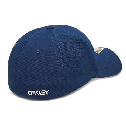Oakley Men's 6 Panel Stretch Embossed Hat
