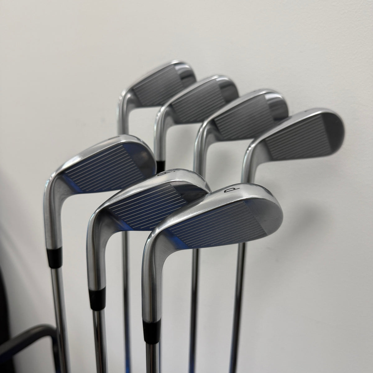 Callaway Quantum Max Iron Set 4-PW Steel Regular Right Hand (Pre-Owned)