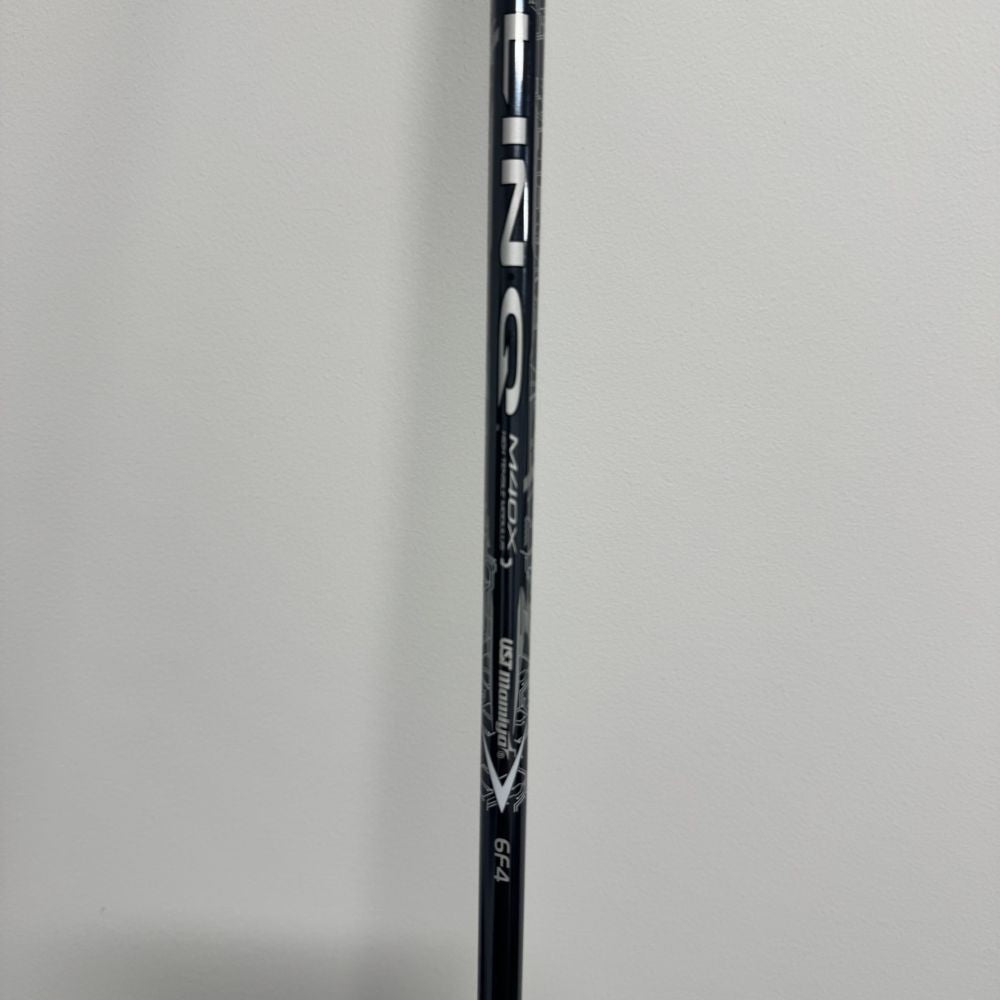 Cobra DarkSpeed LS Black Driver 9* UST Lin-Q White Stiff Right Hand - VERY GOOD