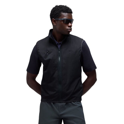 Oakley Men's Driven Element Golf Vest