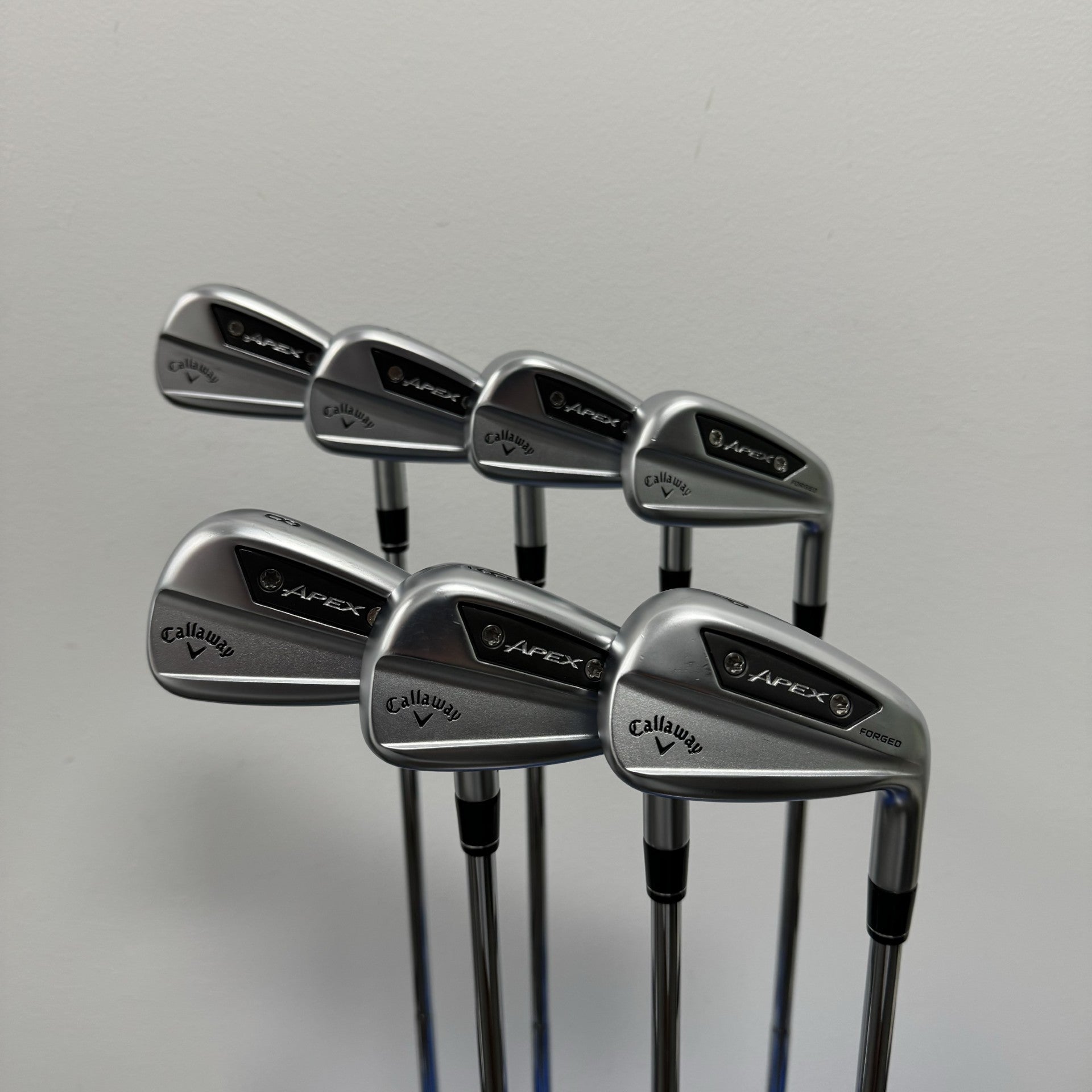 Callaway Apex Ai200 Iron Set 4-PW DG Mid 100 Steel Regular Right Hand - MINT