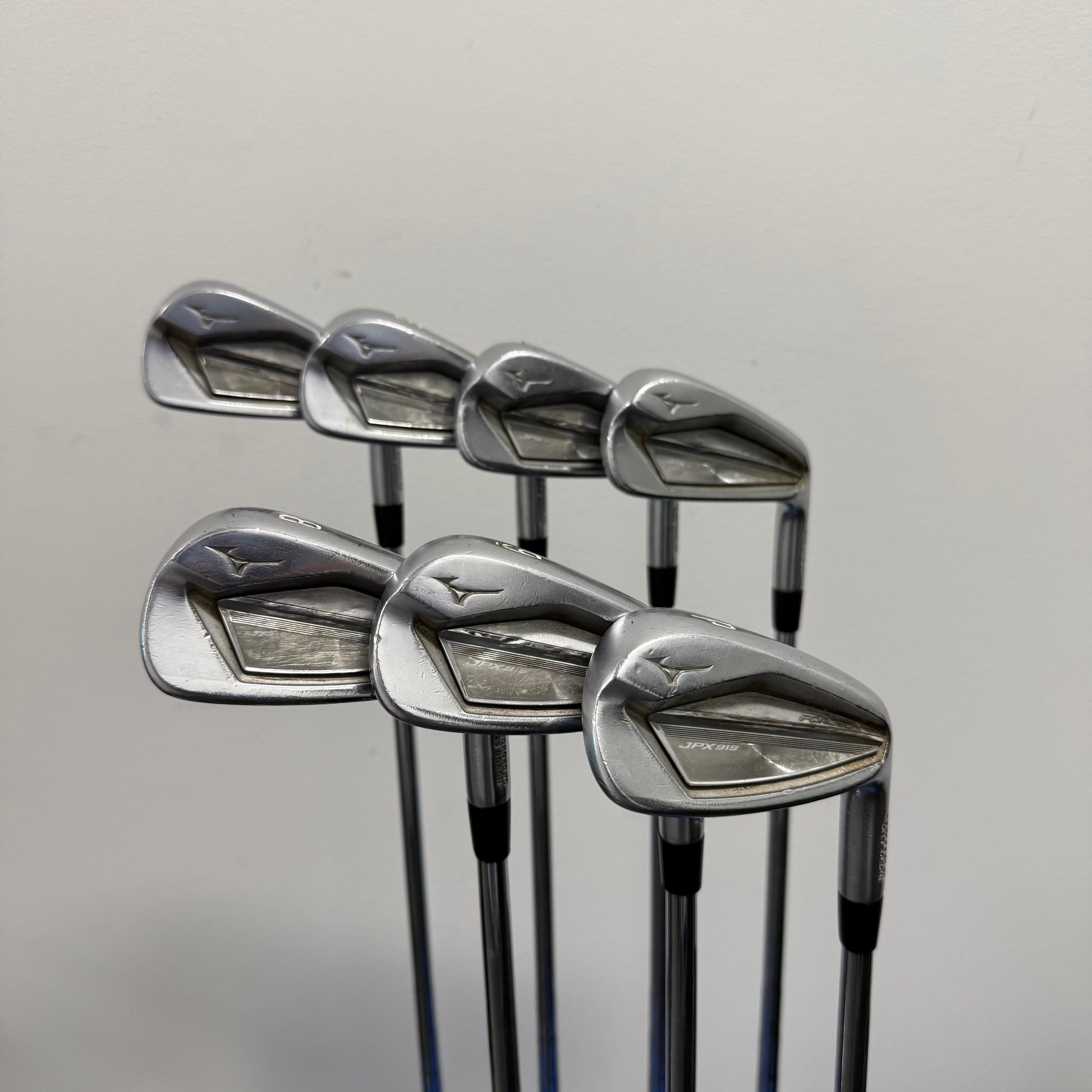 Mizuno JPX 919 Forged Iron Set 4-PW Nippon Modus 105 Shaft Stiff Flex Right Hand - Good