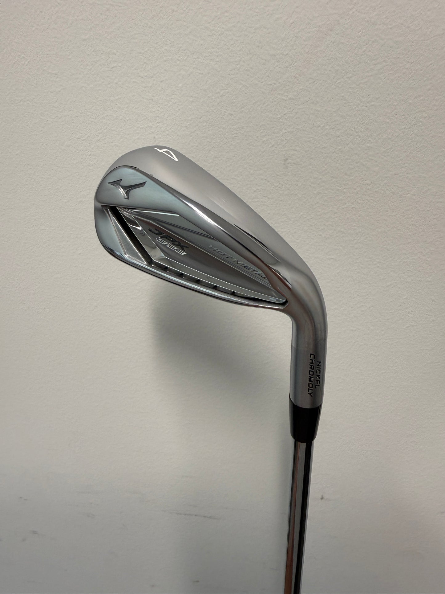 Mizuno JPX 923 Hot Metal #4 Iron Single Club Dynamic Gold 95 Regular Right Hand - MINT