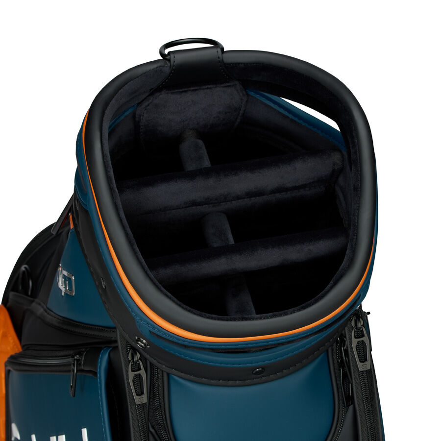 TaylorMade Qi4D Tour Staff Golf Bag 2026