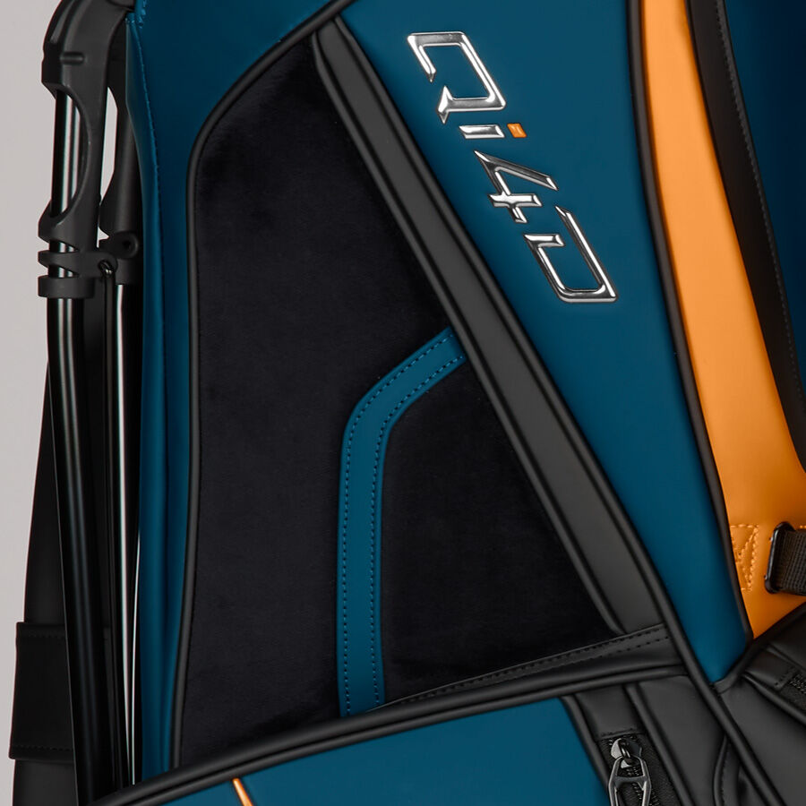 TaylorMade Qi4D Tour Stand Golf Bag 2026