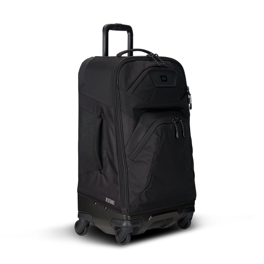 OGIO Renegade 4-Wheel Checked Bag in Black