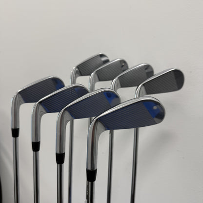 Titleist Titleist 718 AP3 Iron Set 4-PW,AW Steel AMT Red Regular Flex Right Hand (Pre-Owned)