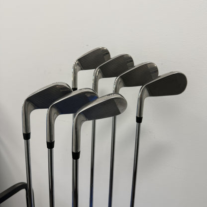 Callaway Ai Smoke Max Iron Set 5-PW,AW Steel Shafts Right Hand (Pre-Owned)